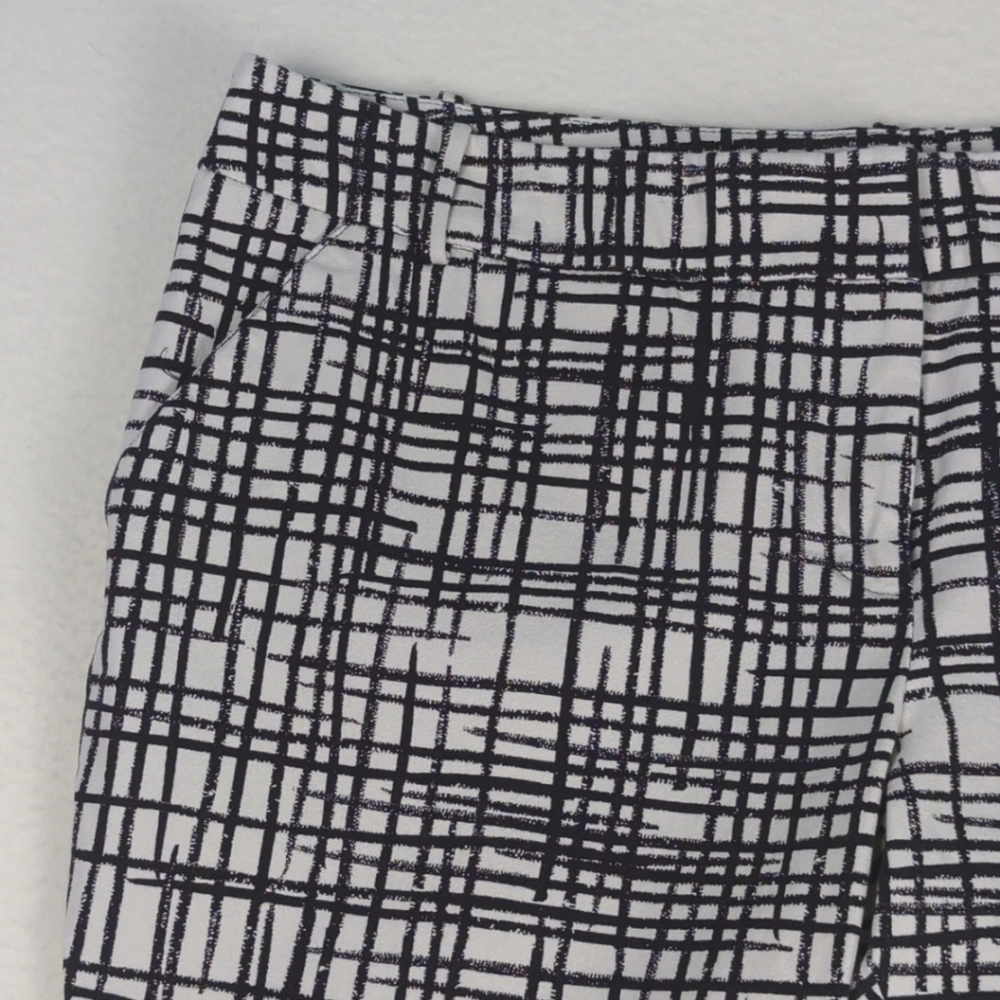 AVA & VIV W Capri Slacks White Black Abstract Plaid Bold Office - Picture 2 of 5
